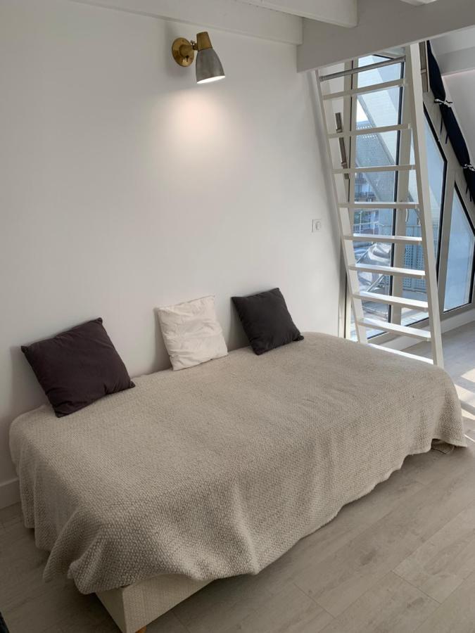 Blue Bay Studio Terrasse Довиль Экстерьер фото