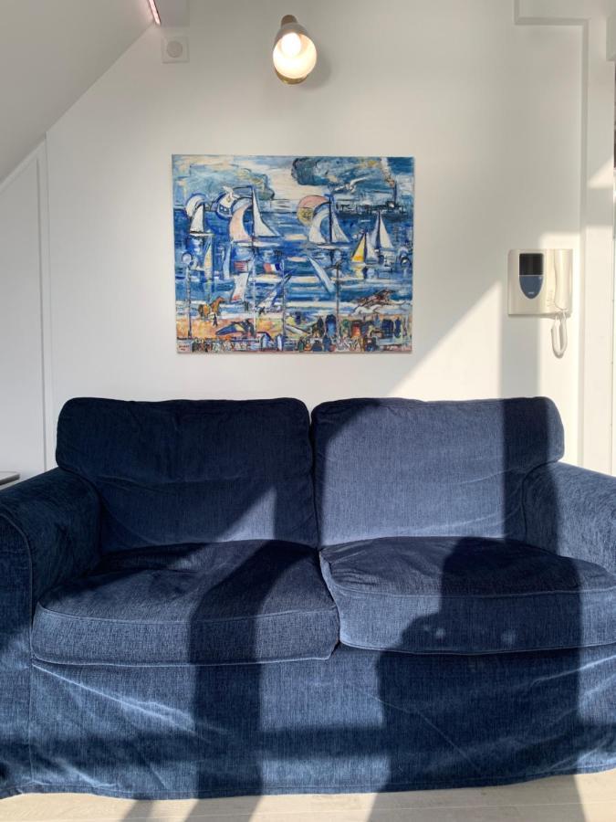 Blue Bay Studio Terrasse Довиль Экстерьер фото